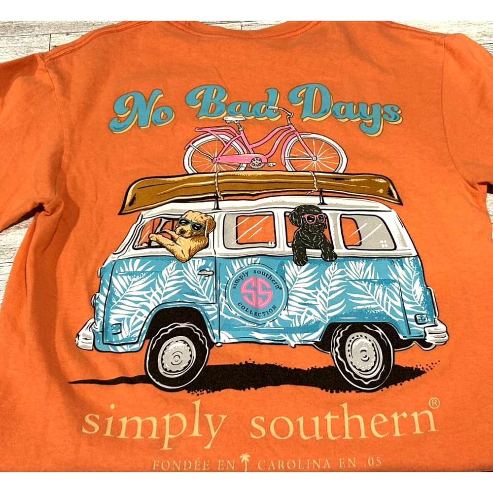 Simply Southern T Shirt Women Small Orange Short Sleeve Tee Dog Bus‎ No Bad Days